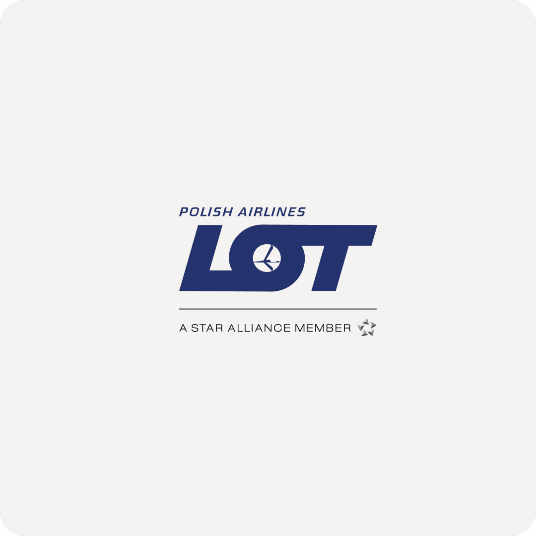 Logo of LOT Polish Airlines, a Star Alliance member.